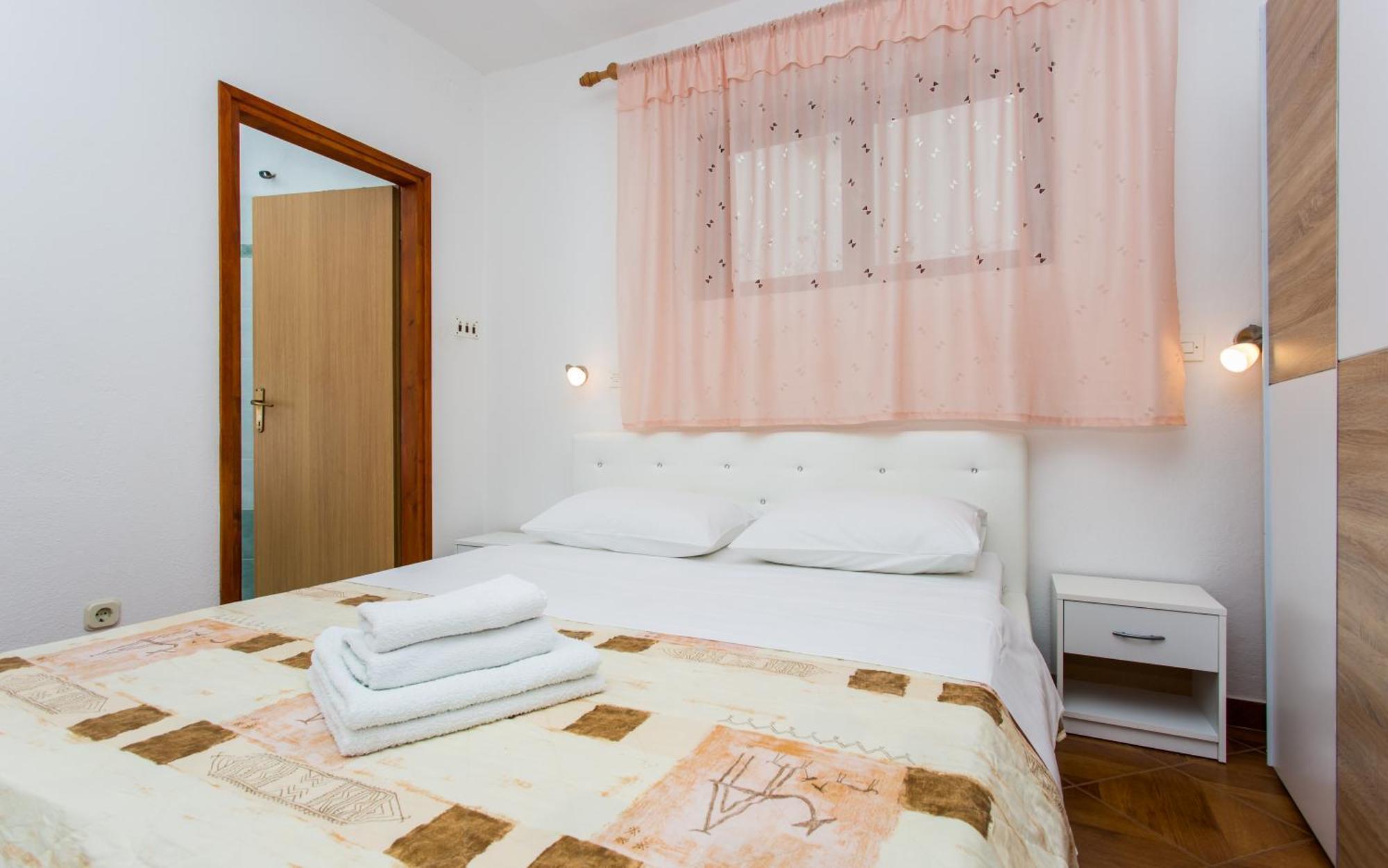 Apartments Luka 3 Baška Extérieur photo