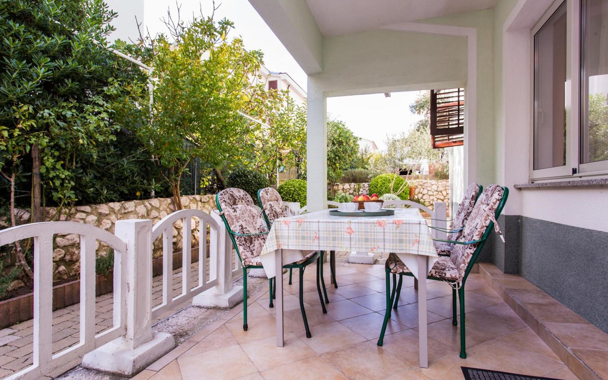 Apartments Luka 3 Baška Extérieur photo