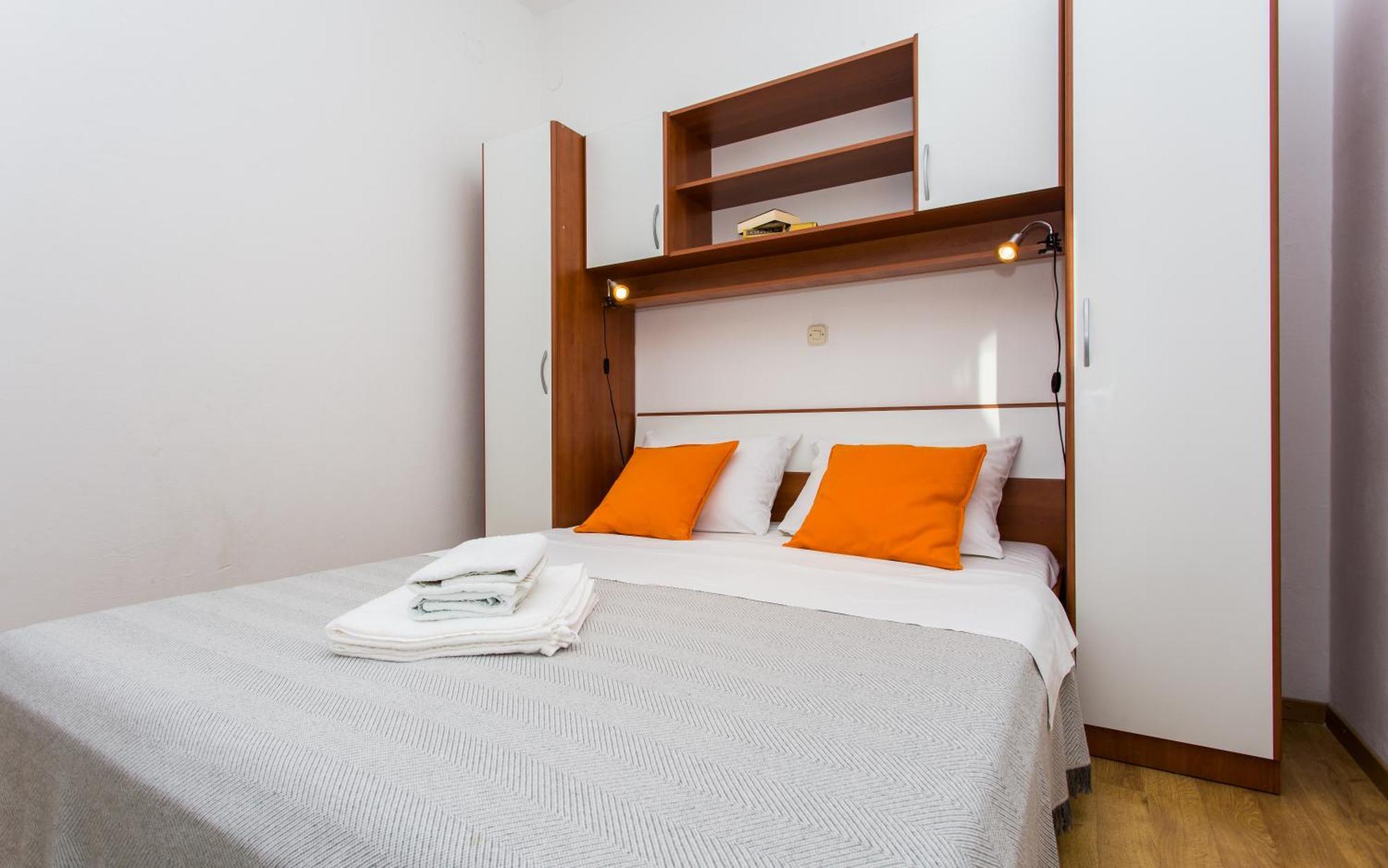 Apartments Luka 3 Baška Extérieur photo