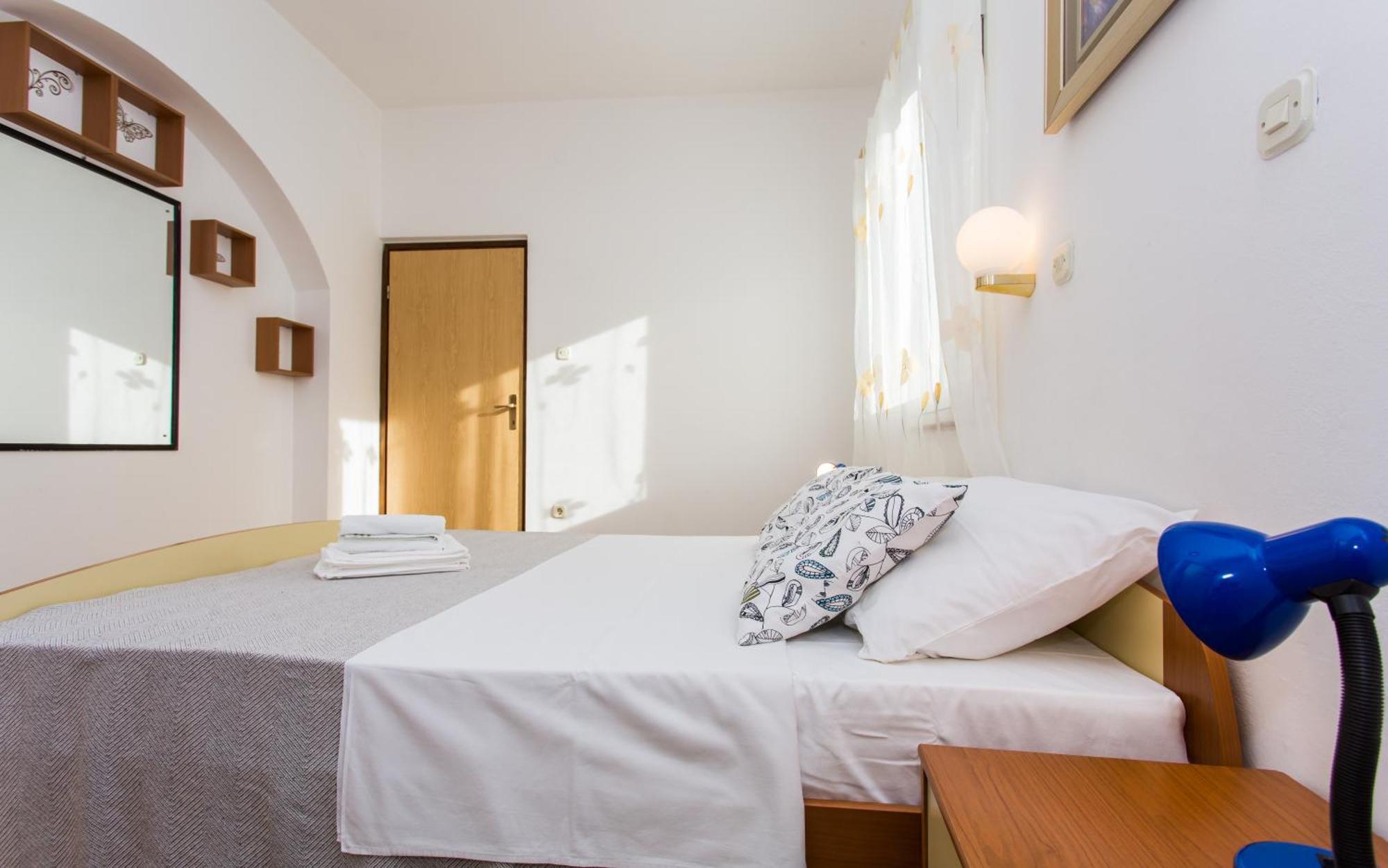 Apartments Luka 3 Baška Extérieur photo